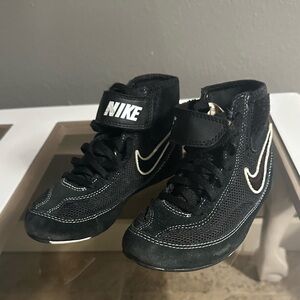 Youth Nike Wrestling Shoes @ ASICS Ear Guards